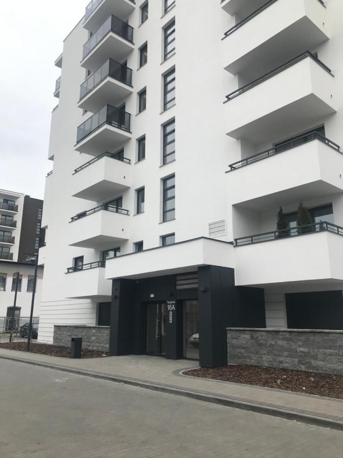 Ferienwohnung Kawalerka Na Targowej Thorn Exterior foto
